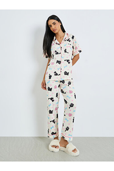 Styli All-Over Cat Printed Short Sleeve Shirt, Shorts and Pants Pyjama Set