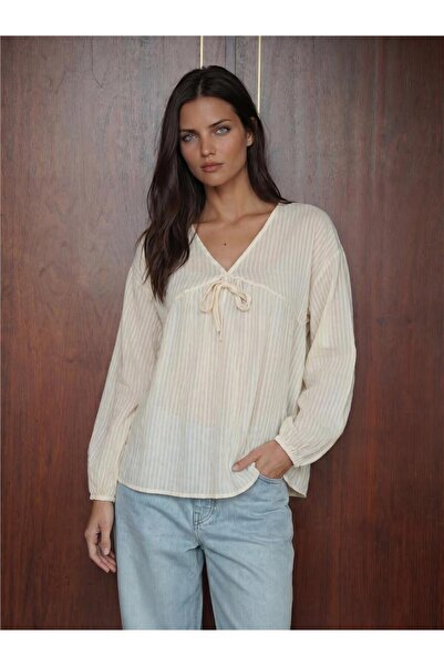 WeShaya Cream Viscose Nylon Blended Lace-Up Front Long Sleeve Blouse