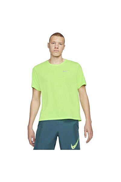 Nike Men's Dri-FIT Miler Short-Sleeve T-Shirt S