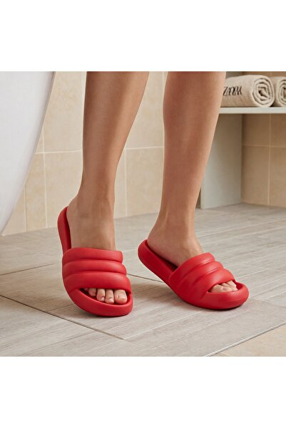 OEM Women's Slipper , casual indoor or outdoor Slipper , made of EVA material...