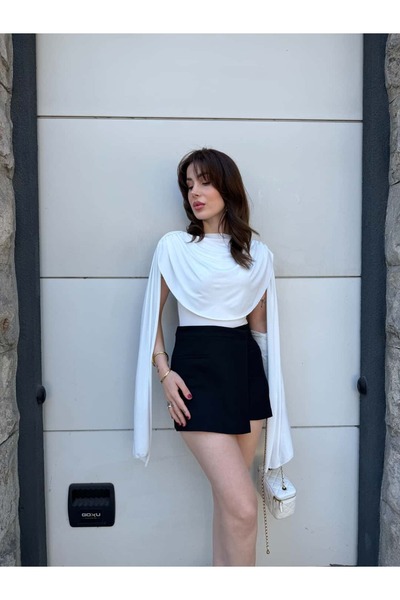 YK FASHION Yaka Detaylı Bodysuit