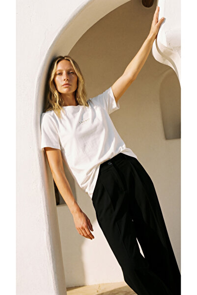 Amia&Co. Tricou de damă bej, supradimensionat, cu imprimeu text minimalist și...