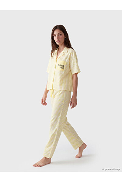 LC Waikiki طقم بيجامة نسائية مخططة بياقة روبا من Freezen Store I Shirt