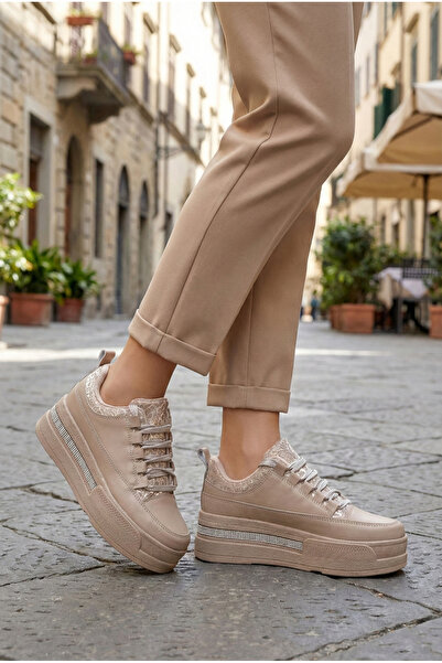 Raynok Kadın Taş Detaylı Yüksek Taban Günlük Ayakkabı Sneaker Bej