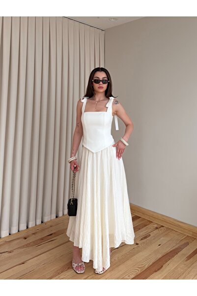 Laluvia Cream Long Crinkled Skirt - E261022