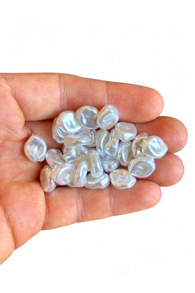 Bozhi مجموعة خرز بلاستيكية 10 جرام من اللؤلؤ الأبيض الباروكي - لآلئ بلاستيكية...
