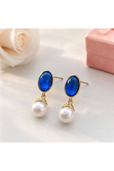 GlaMLo Accessories Elegant Earrings with Pearl and Blue Crystal