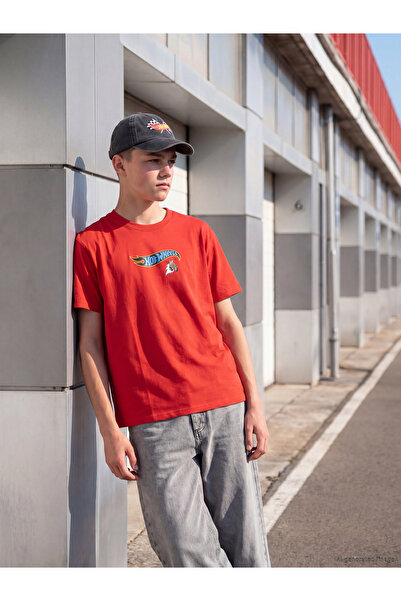 LC Waikiki Tricou de băieți cu guler rotund și imprimeu Hot Wheels