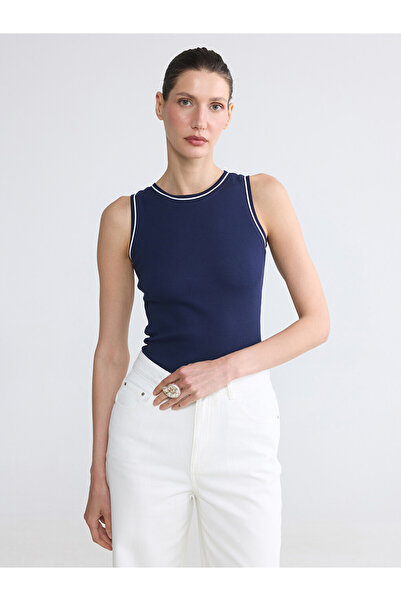 LC Waikiki Lcw Everyday Navy Blue Crew Neck Women's Undershirt