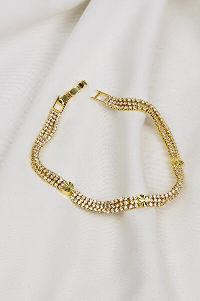 Süspüs Accessories سوار على شكل قلب مطلي بالذهب بالليزر بثلاثة صفوف من أحجار ...