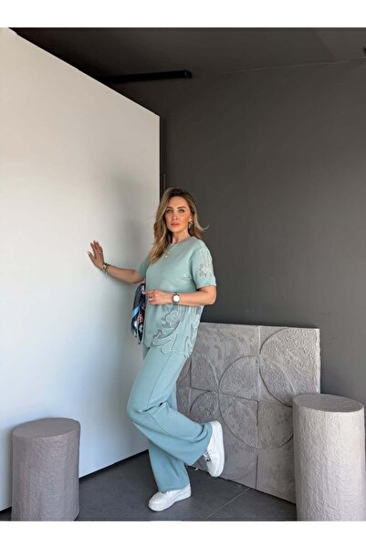 Zerrincan Giyim Mavi Tek Yanı Nakışlı Modal Takım