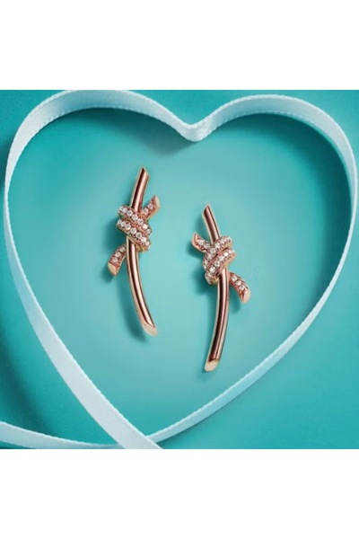 FA.accessories Elegant Knot Design Women's Earrings Set /No Replacement or Re...