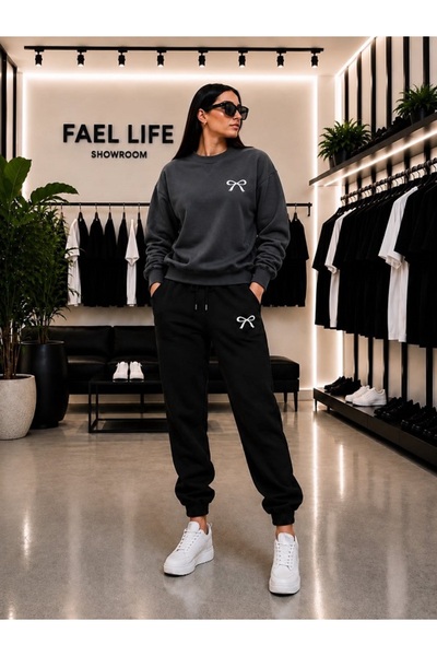 FAEL LİFE SET UNISEX CU TĂCĂT LARG, GULER ROTUND ȘI PANTALONI DE TRENING CU I...