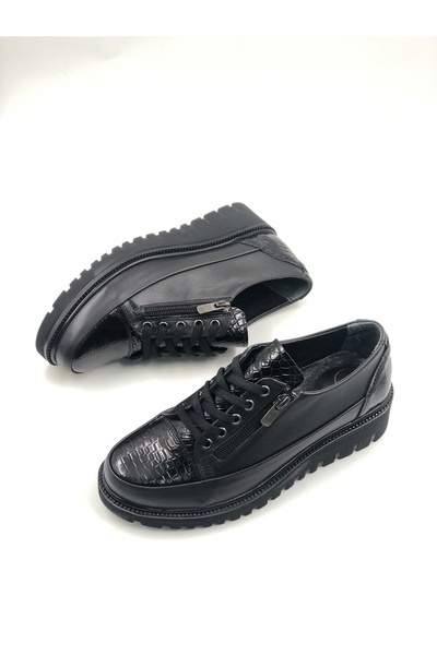 WOTS FASHION Wots Genuine Leather Shoes
