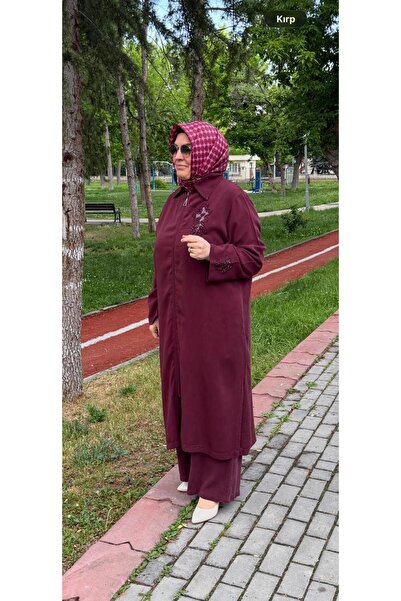 Gülhan Gökçen Yaprak Desen Nakışlı İnce Tensel Kap