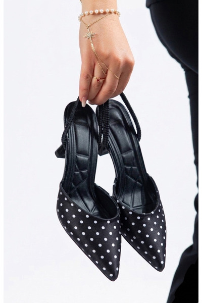 vanorio The Polka Dot Pattern Met Its Nostalgic Touch. Comfortable Heeled Sho...