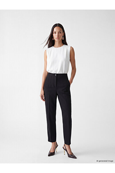 LC Waikiki Nevavm Pleated Women's Fabric Trousers with a Difference