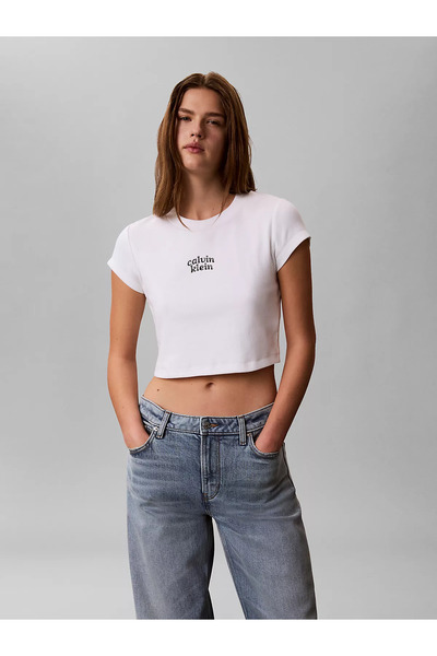 Calvin Klein Kadın Normal Kalıp Logo Baskılı Yuvarlak Yakalı Pamuklu Kısa Kol...