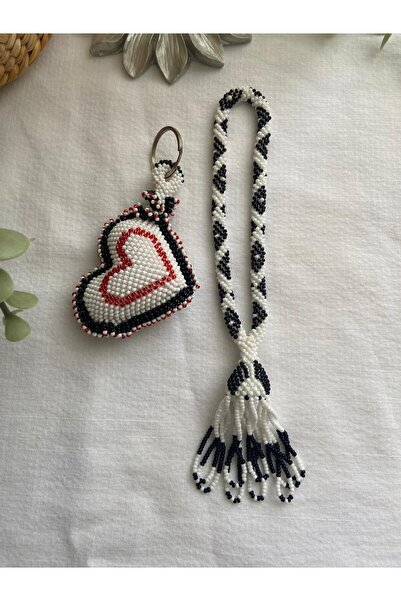 Handmade KUM BONCUK EL İŞİ SİYAH BEYAZ SALLAMA VE KALP ANAHTARLIK