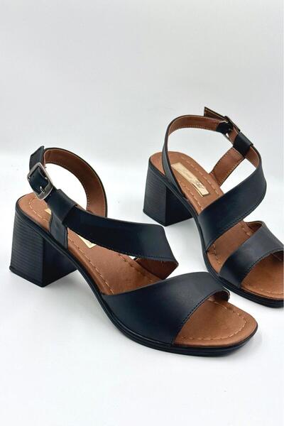 DefHeel'e Side Band Detailed Thick Heeled Shoes Women's Sandals