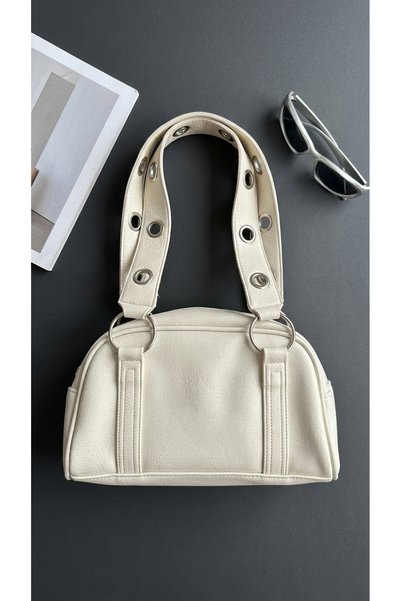mantis Women's Cream Soft Leather Shoulder Bag