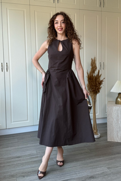 Dilay Gökoğlu Butik Chest Detailed Waist Fitted Poplin Midi Dress