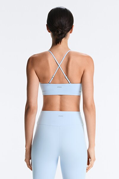Oysho Hafif destekli, çapraz askılı Comfortlux spor sütyeni