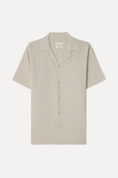 Mudo Men's Beige Dobby Regular Fit Resort Collar Short Sleeve Shirt