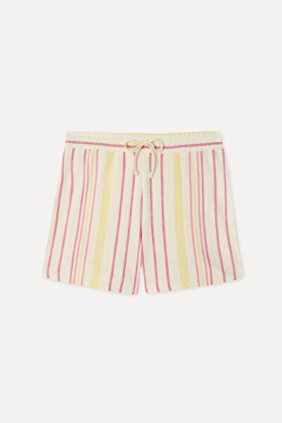 Mudo Women's Fuchsia Striped Comfort Fit Shorts