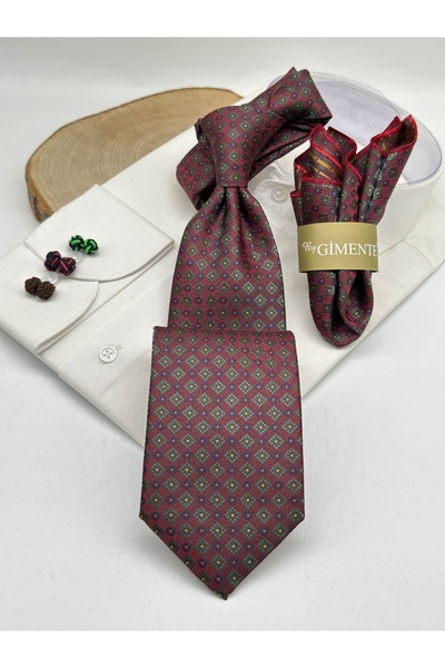 Gutiero Classic Tie with Red Patterned Handkerchief