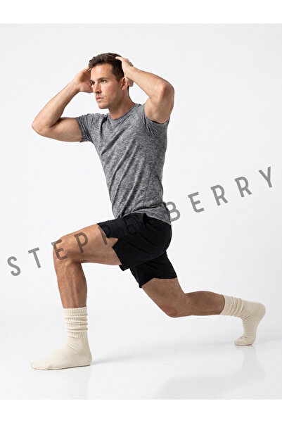 STEPPE BERRY Men's Cream Slouchy Socks