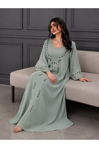 Mar style High-End Green Embroidery V-Neck Jalabiya