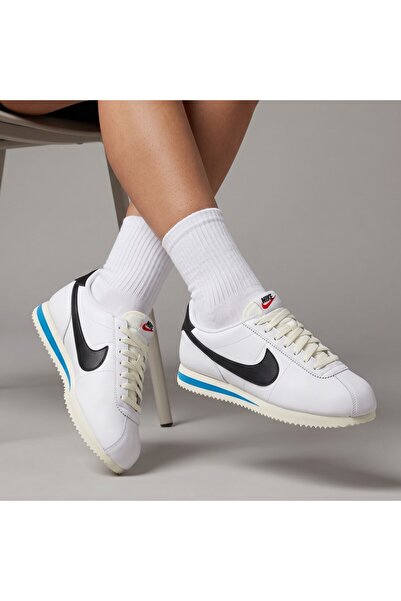 Nike Cortez White Sneakers Sportie (Narrow Fit)