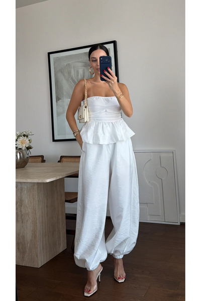 My Blog SET BLUZĂ FĂRĂ BRETELE ȘI PANTALONI ALBI - 60640