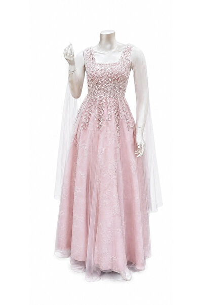 ceneric Elegant Pink Evening Dress with High Fashion Design