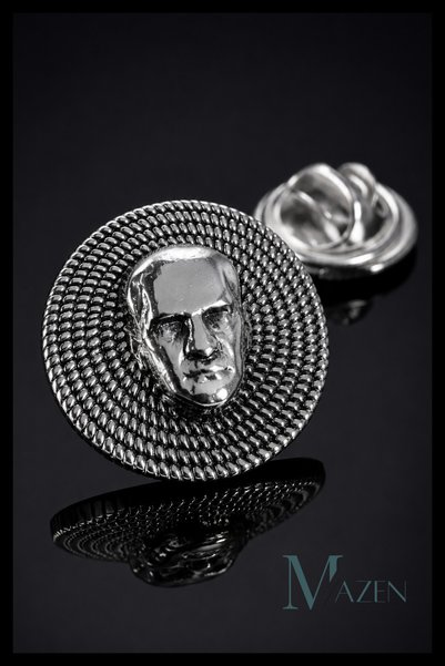 MAZEN Atatürk Kabartmalı Yuvarlak Metal Yaka Rozeti Gümüş Renk