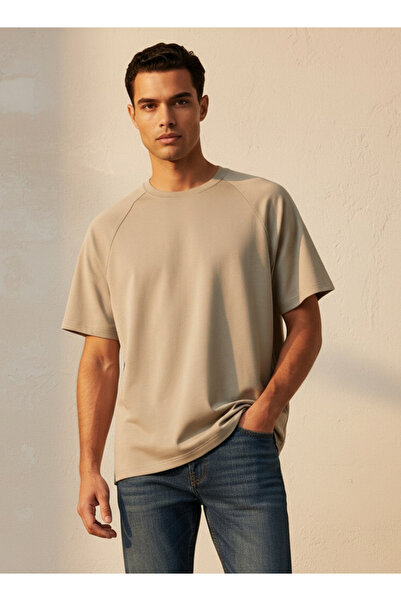 FAV Love Pangolin 2 Way Stretch Oversized T-shirt