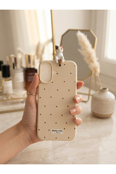 Kedili iPhone 17 kılıf