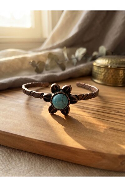 Meneva Aksesuar Elegant and Adjustable Flower Motif Copper Bracelet with Turq...