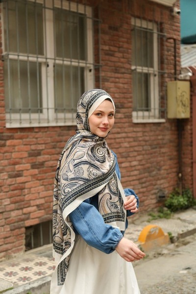 ENRİCO FERRİ Petra Ethnic Pattern Shawl - Ecru Black