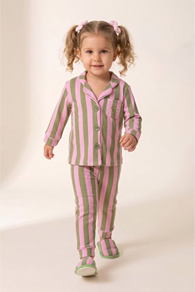 Strawberry Matcha Konseptli Terlikli Kız Çocuk Pijama Takımı(Terlik Dahil)