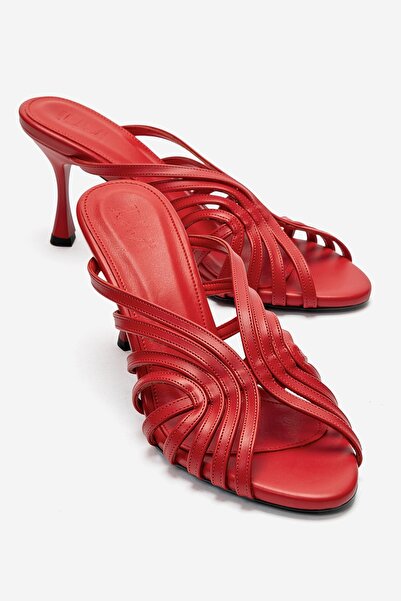 LuviShoes Γυναικείες παντόφλες με λεπτό τακούνι OLIVERA Red Skin