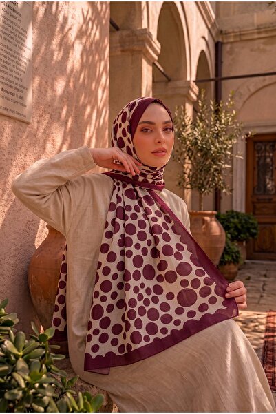 EBRUTESETTÜR سلسلة شالات بنمط البولكا دوت باللون العنابي