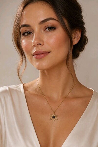 Monalisa Home Luxury Necklace with the Phrase I Love You in 100 Languages