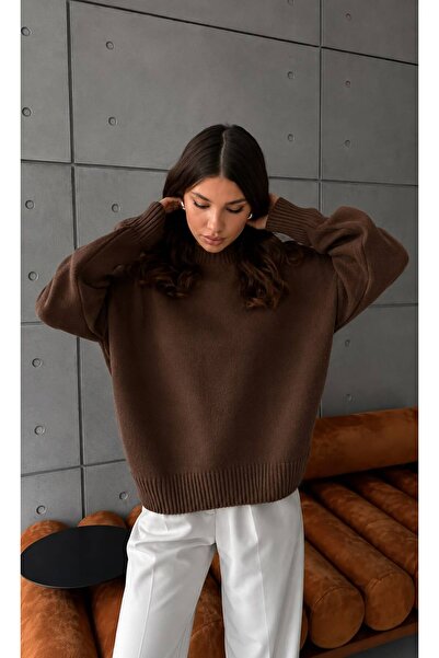 STF MODA Women's Coffee Oversize Knit Sweater - Soft Textured Crew Neck
