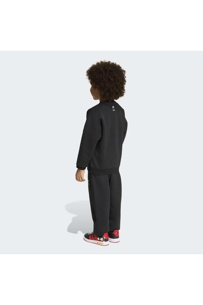 adidas طقم رياضي يومي للأطفال مكون من قطعتين طقم رياضي للأطفال LK DY MM JOG KG6127