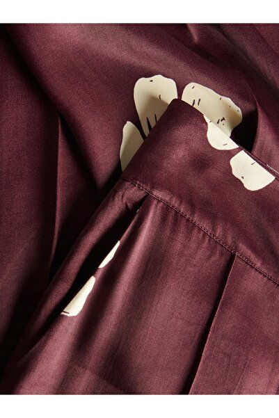 NO BRAND Pantaloni largi din satin cu imprimeu de flori, cu buzunare, mărimea L.