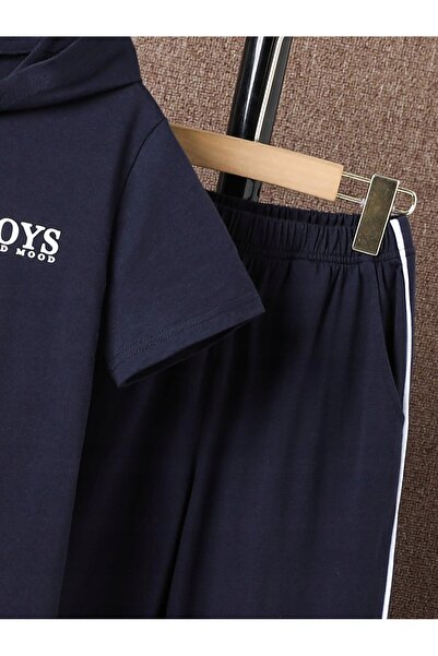 NO BRAND Set bordo, tricou, hanorac, pantaloni, text alb, Shein 128