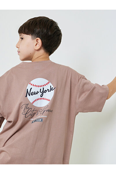 Styli Teen Boys Brown Graphic Print Oversized T-Shirt