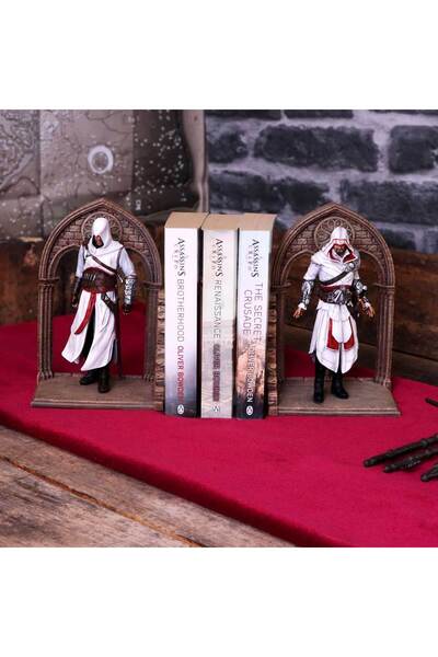 Nemesis Now Assassin's Creed Altaïr and Ezio Figür Bookends 24cm